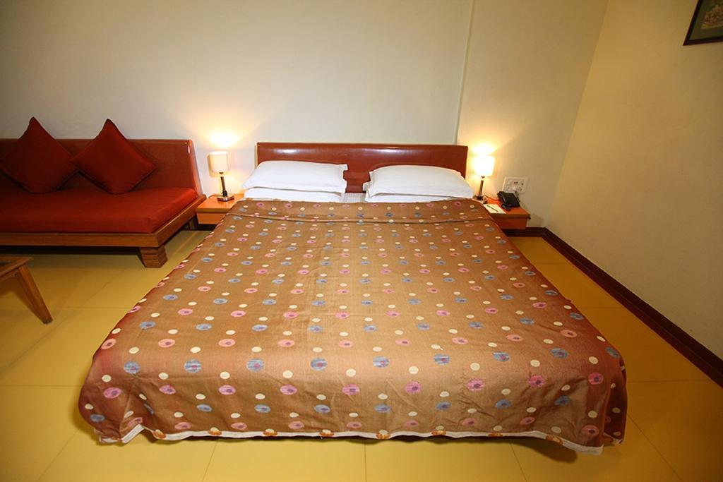 Shilpi Hill Resort Saputara Exterior photo