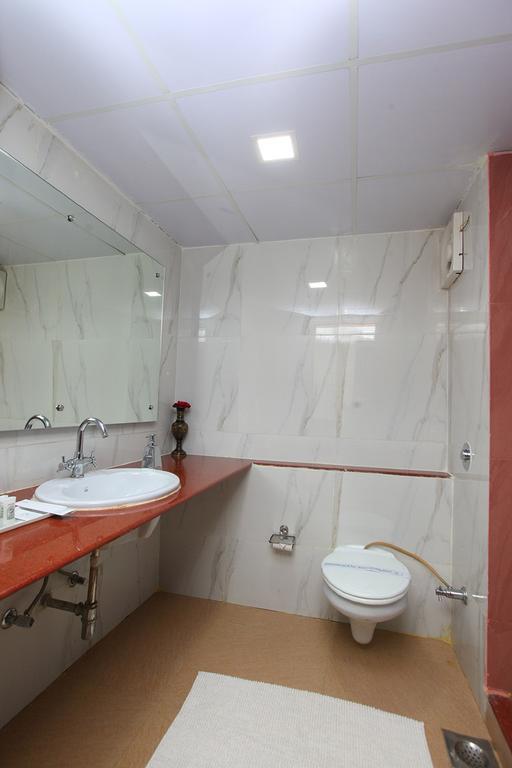 Shilpi Hill Resort Saputara Room photo